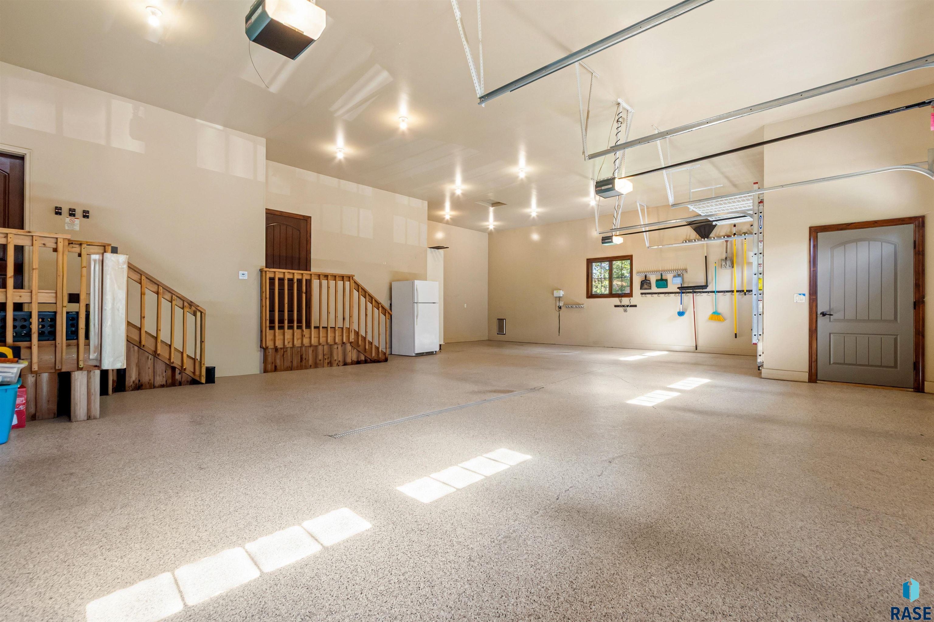 2601 W Latigo Trl