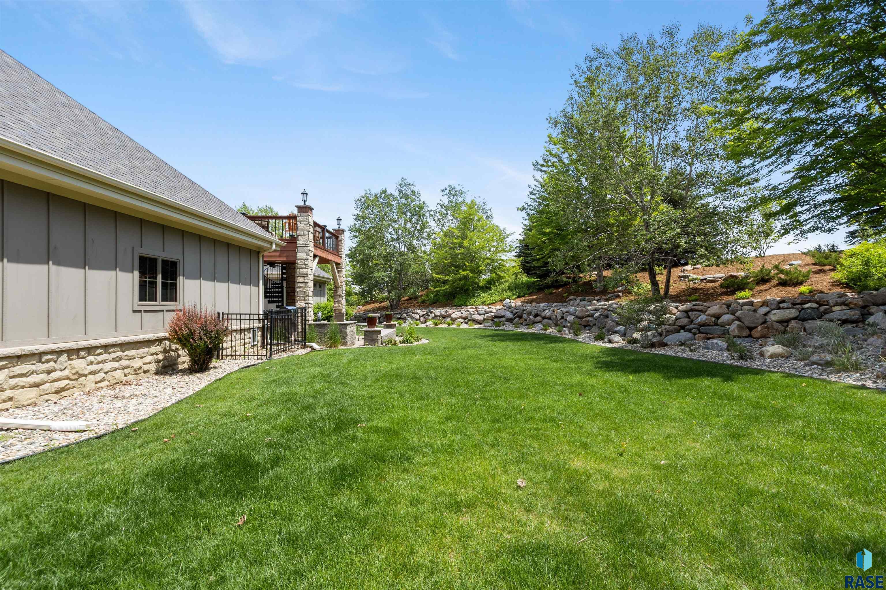 2601 W Latigo Trl
