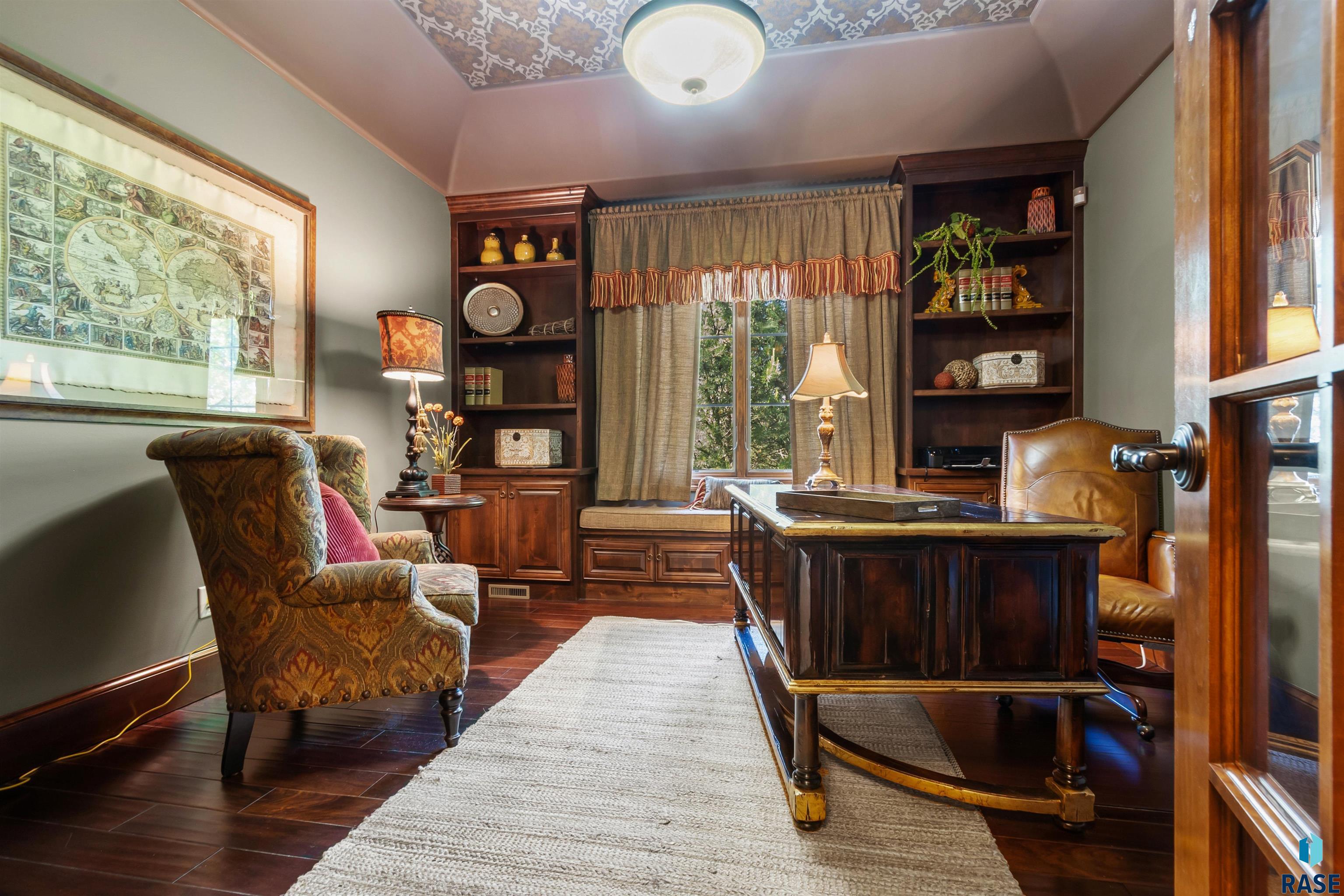 2601 W Latigo Trl