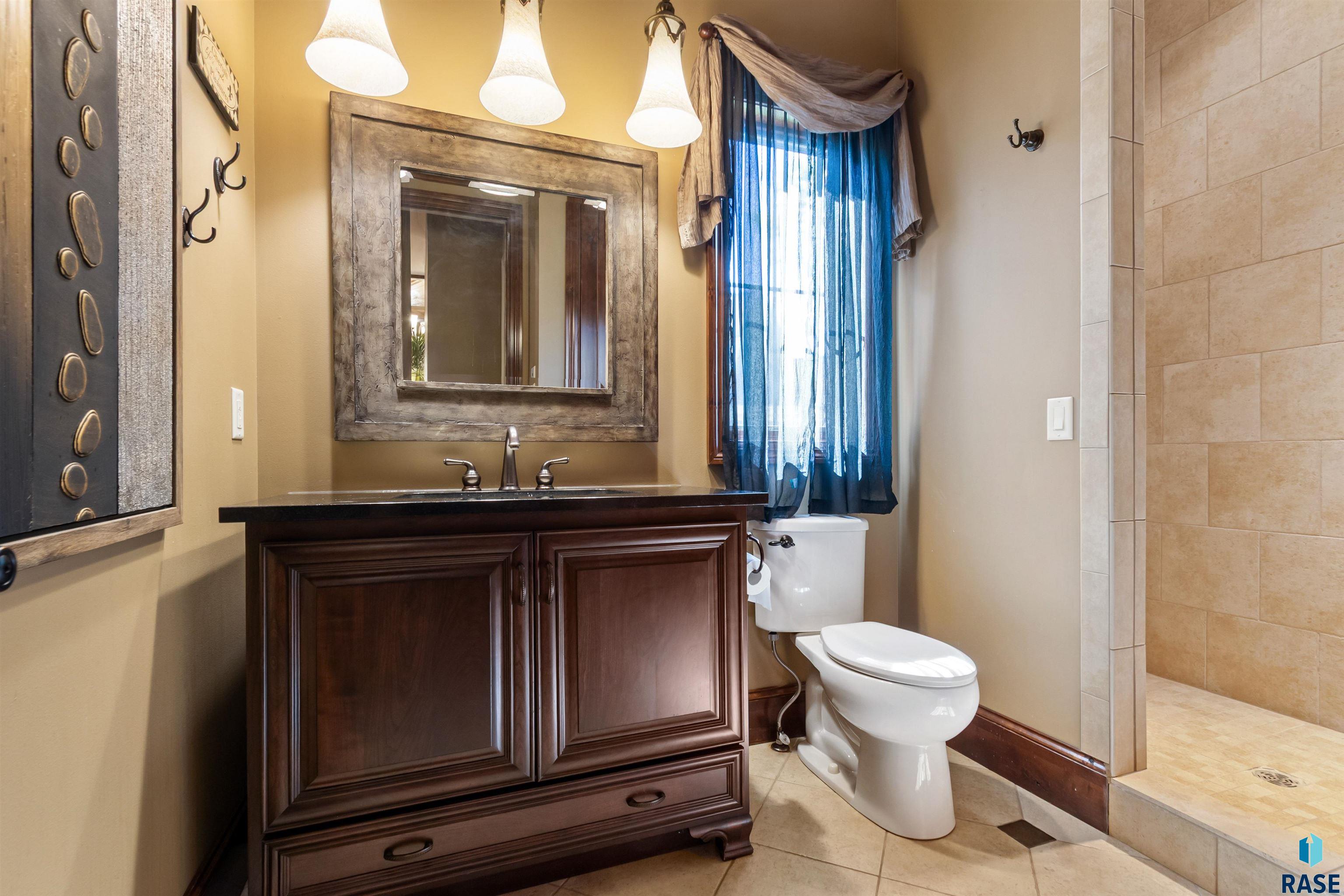 2601 W Latigo Trl