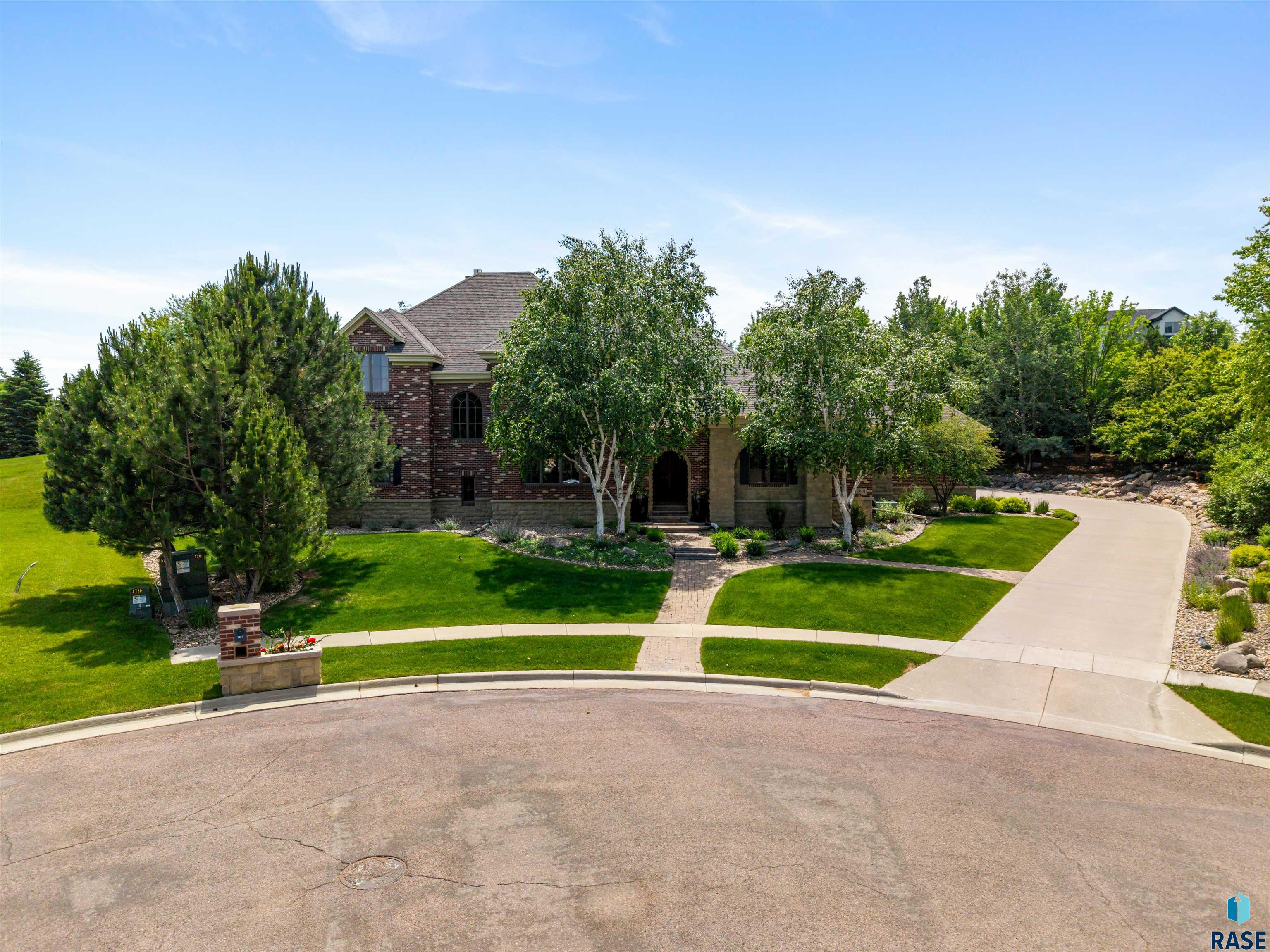 2601 W Latigo Trl