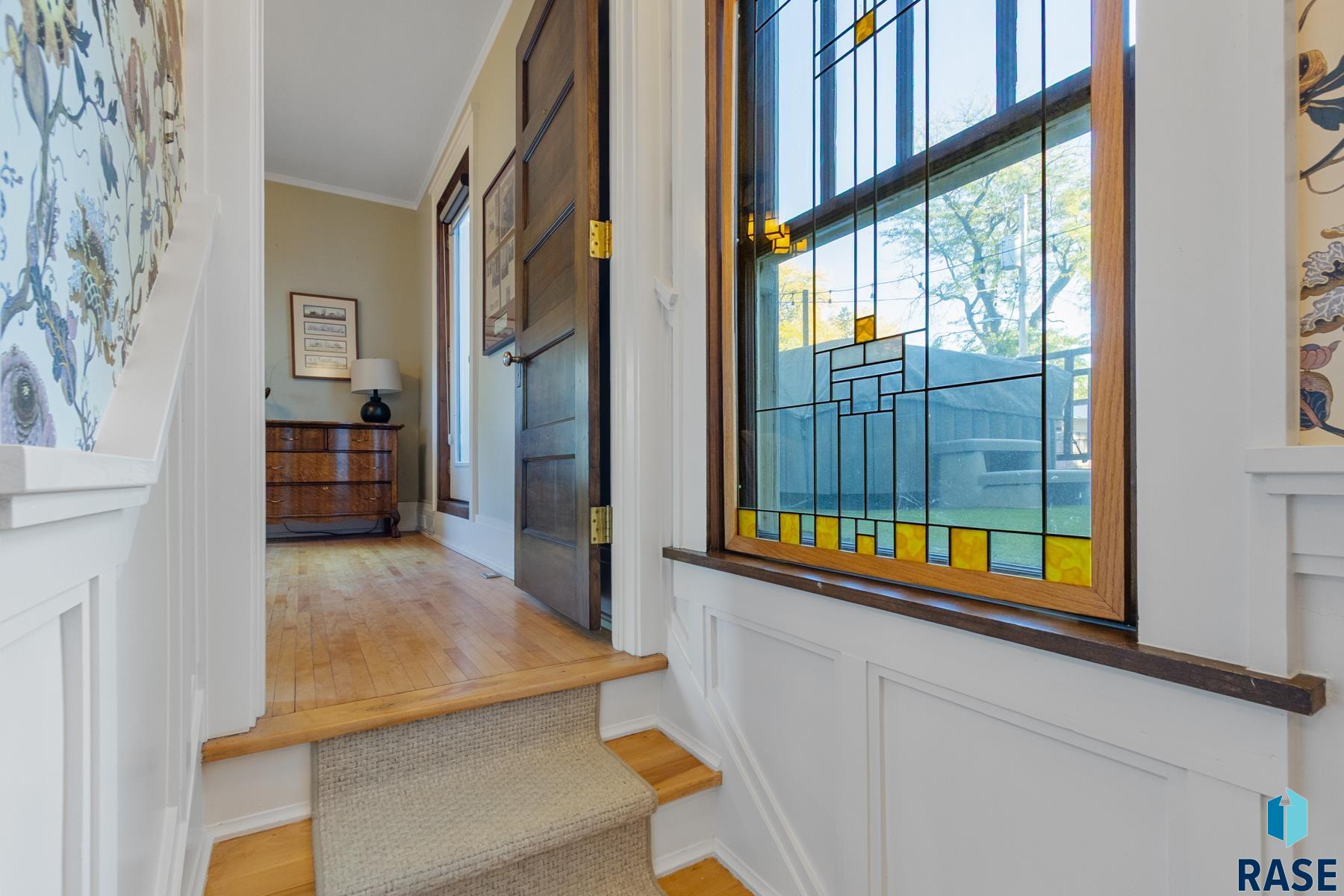 118 W 19th St