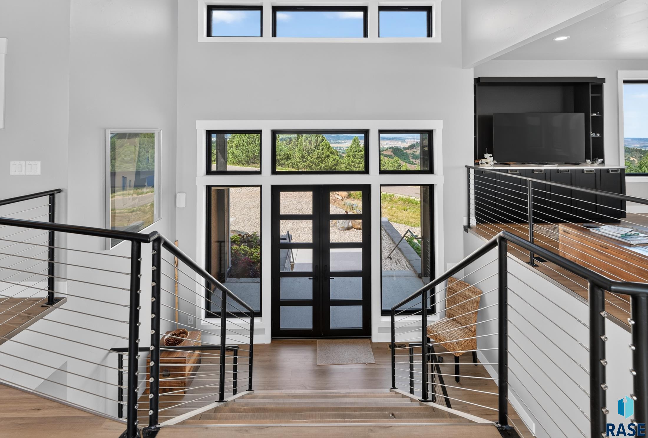 2111 Vantage Cir