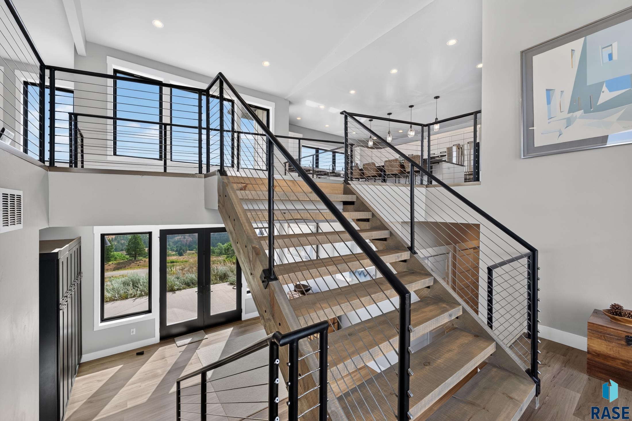 2111 Vantage Cir