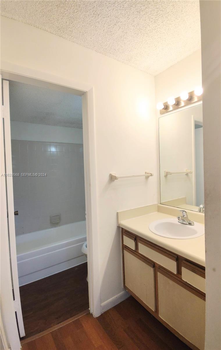 4241 W Mcnab Road 27