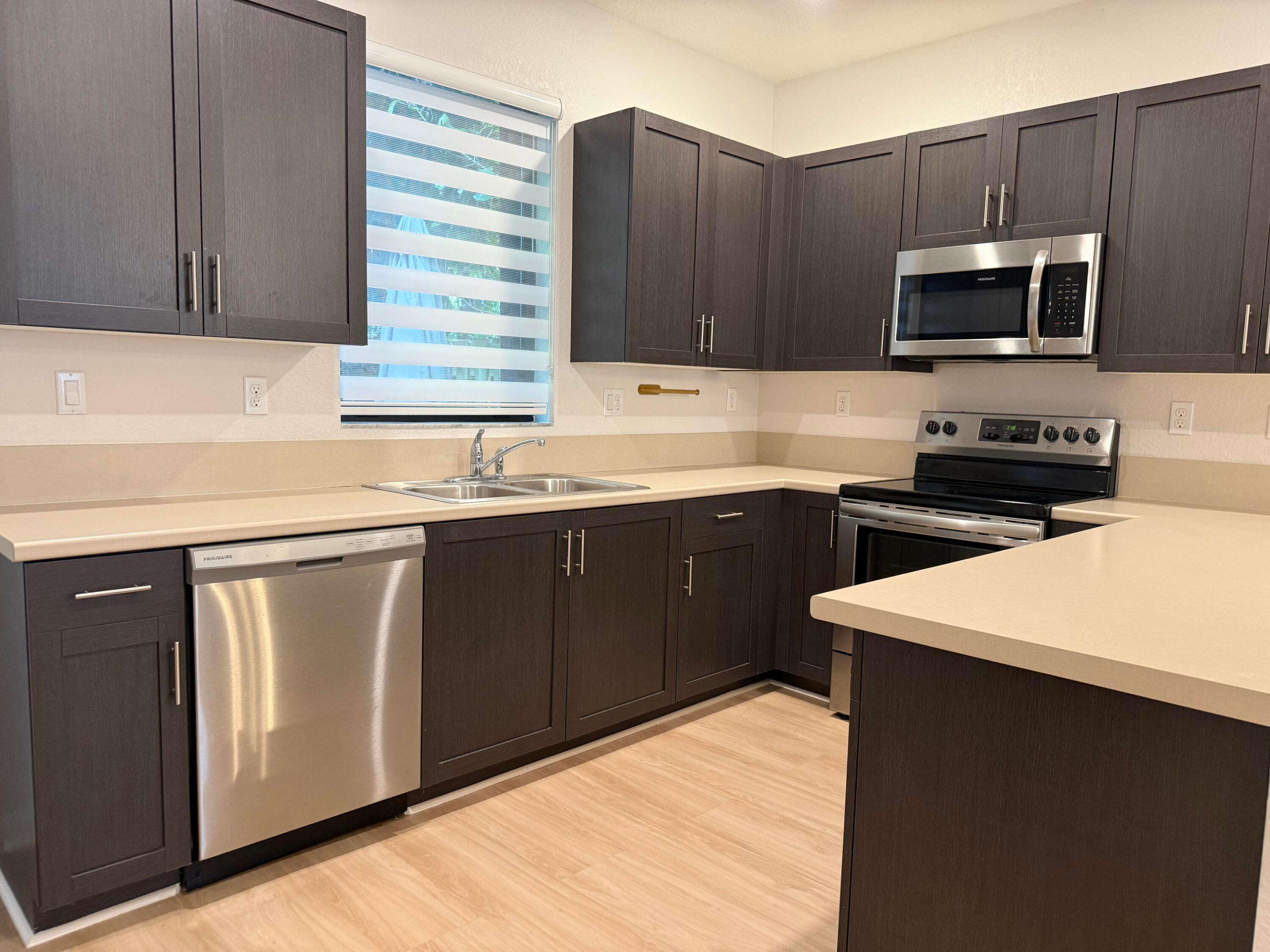 1513 SW 28th Street