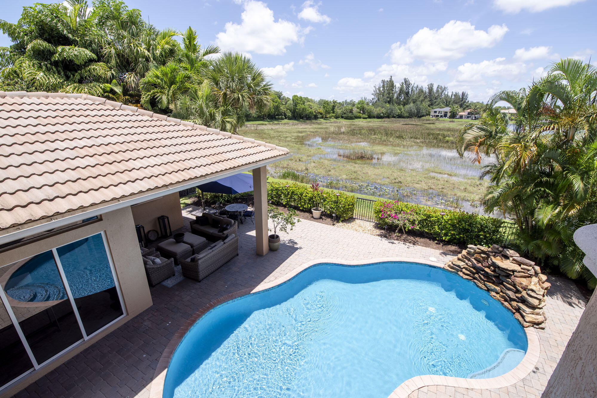 8801 Wellington View Drive