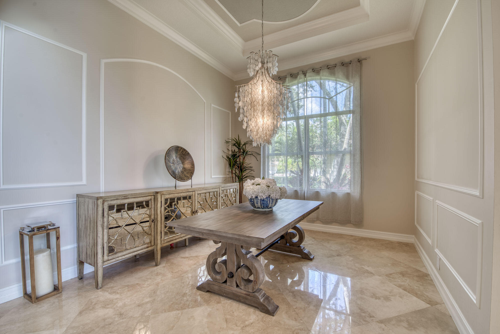 8801 Wellington View Drive