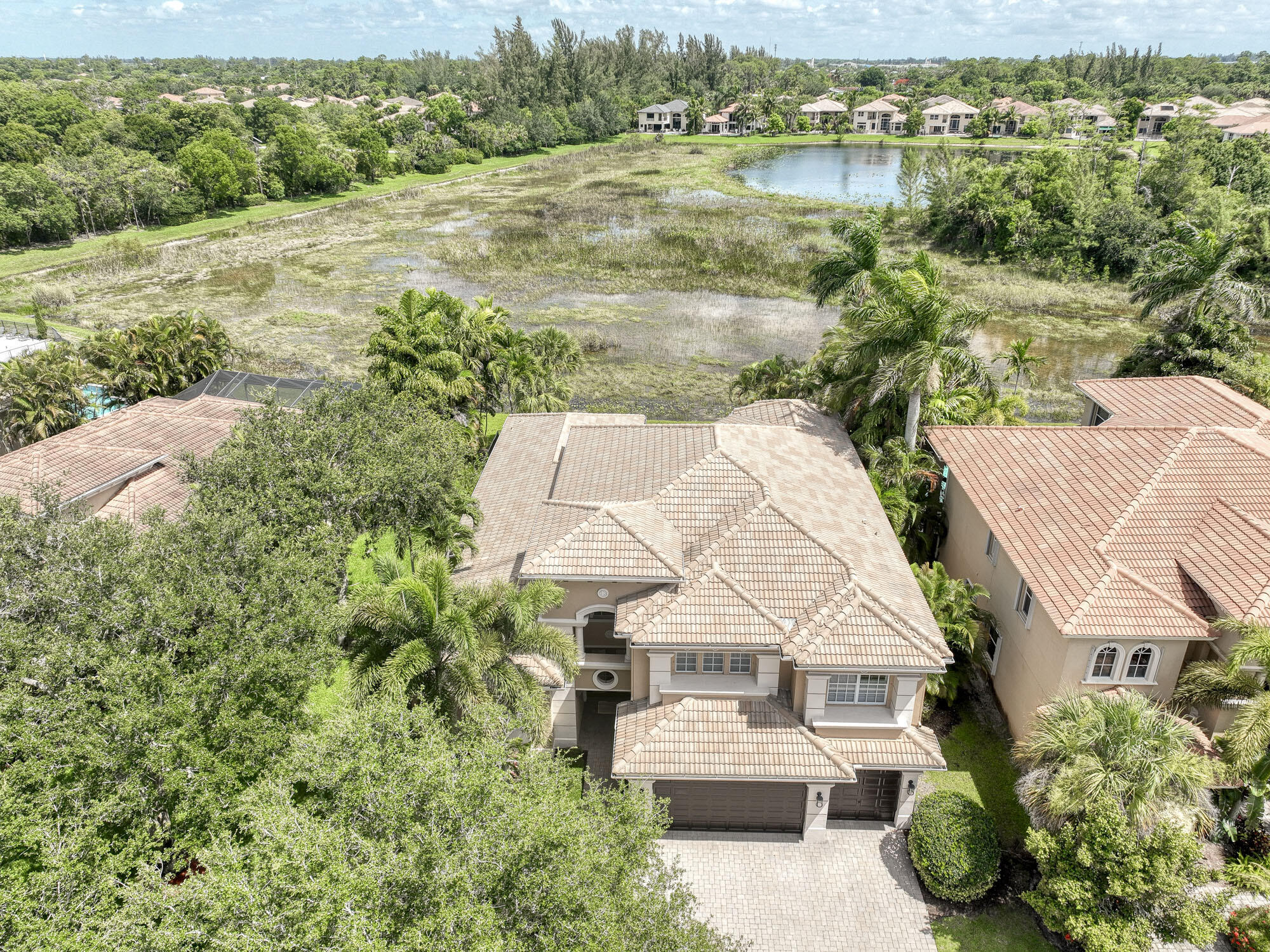 8801 Wellington View Drive