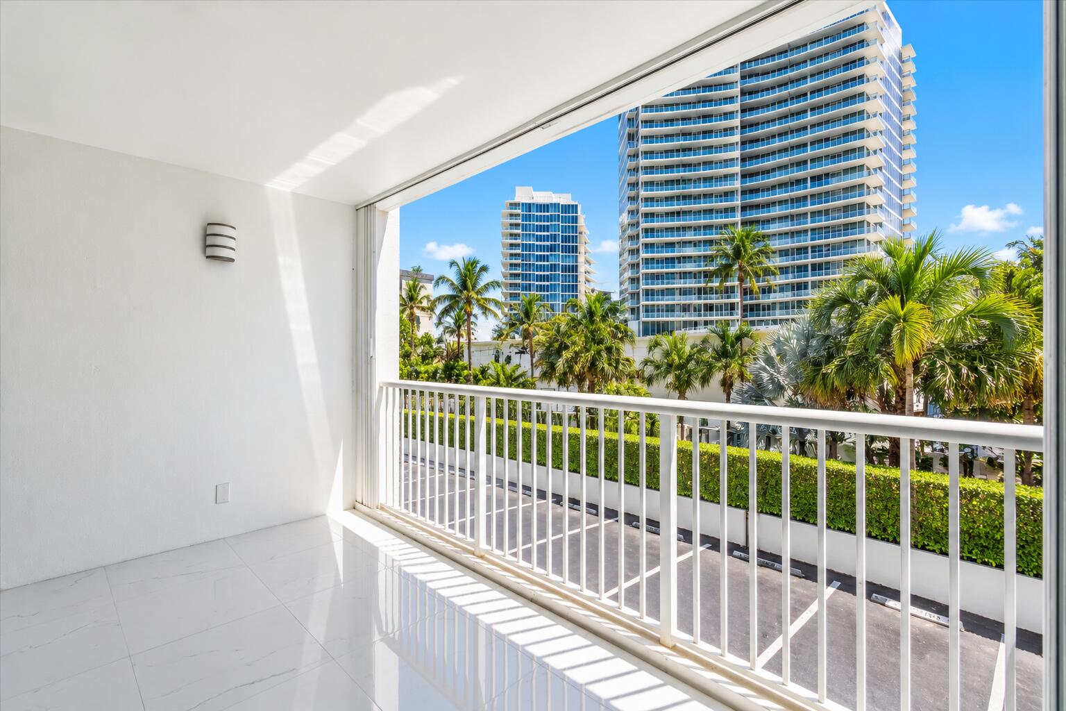 2200 NE 33rd Avenue 2J