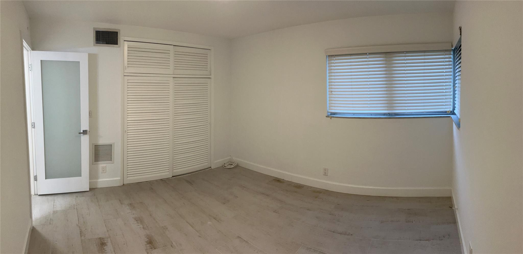 2716 NE 30th Place 101C