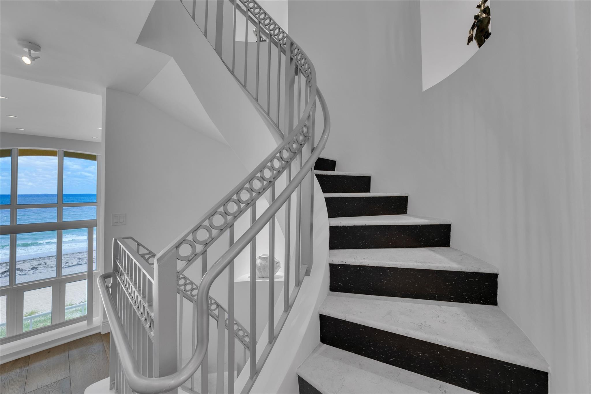 2150 N Ocean Boulevard IV