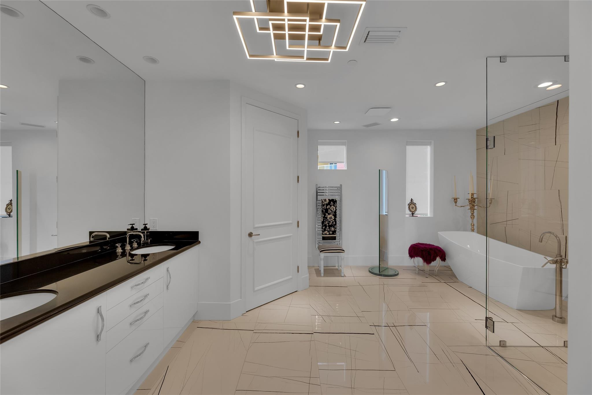 2150 N Ocean Boulevard IV