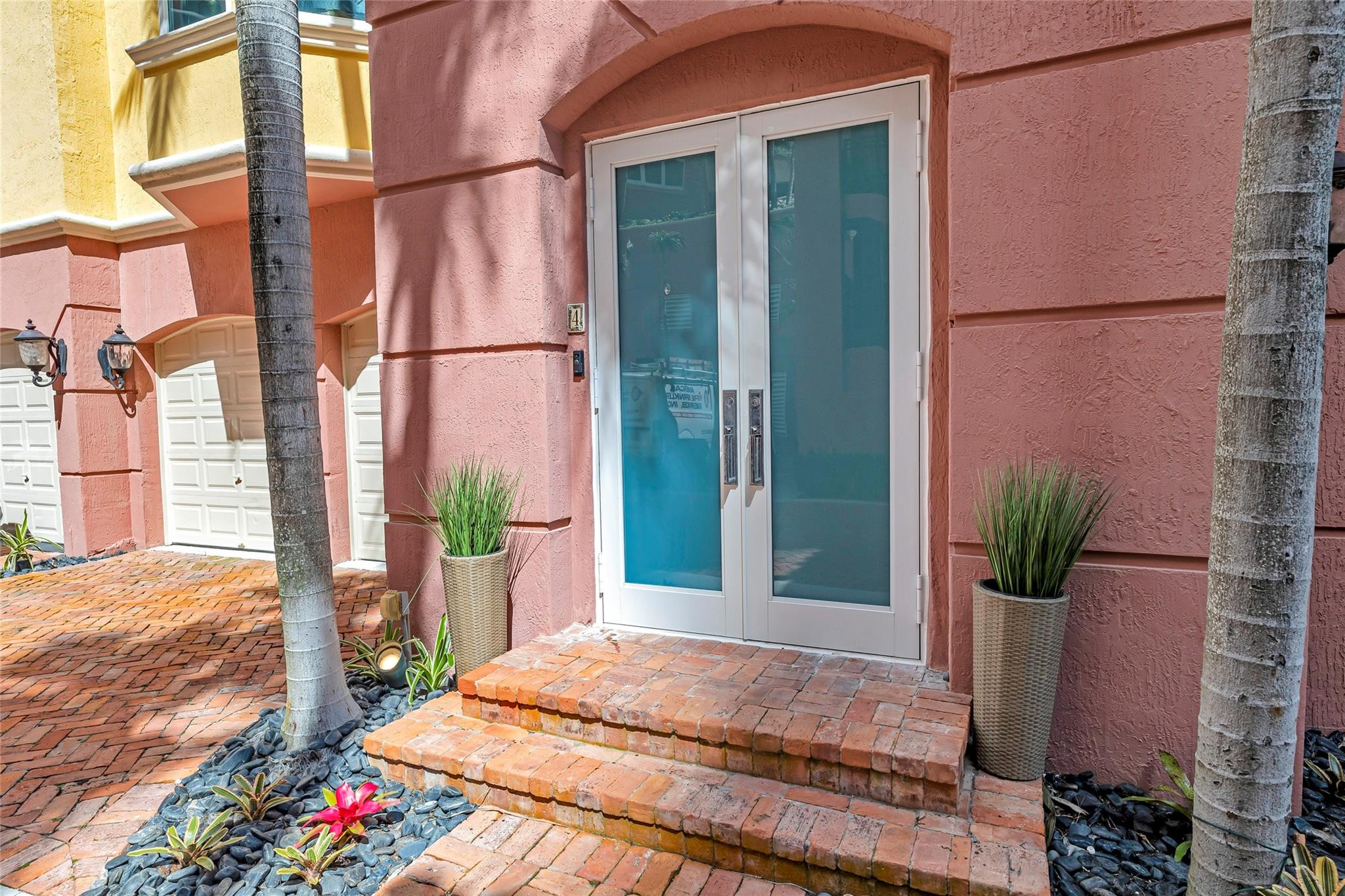 2150 N Ocean Boulevard IV