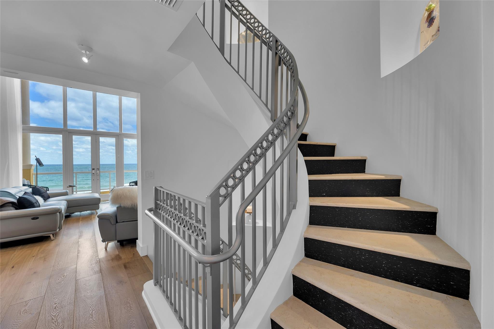 2150 N Ocean Boulevard IV