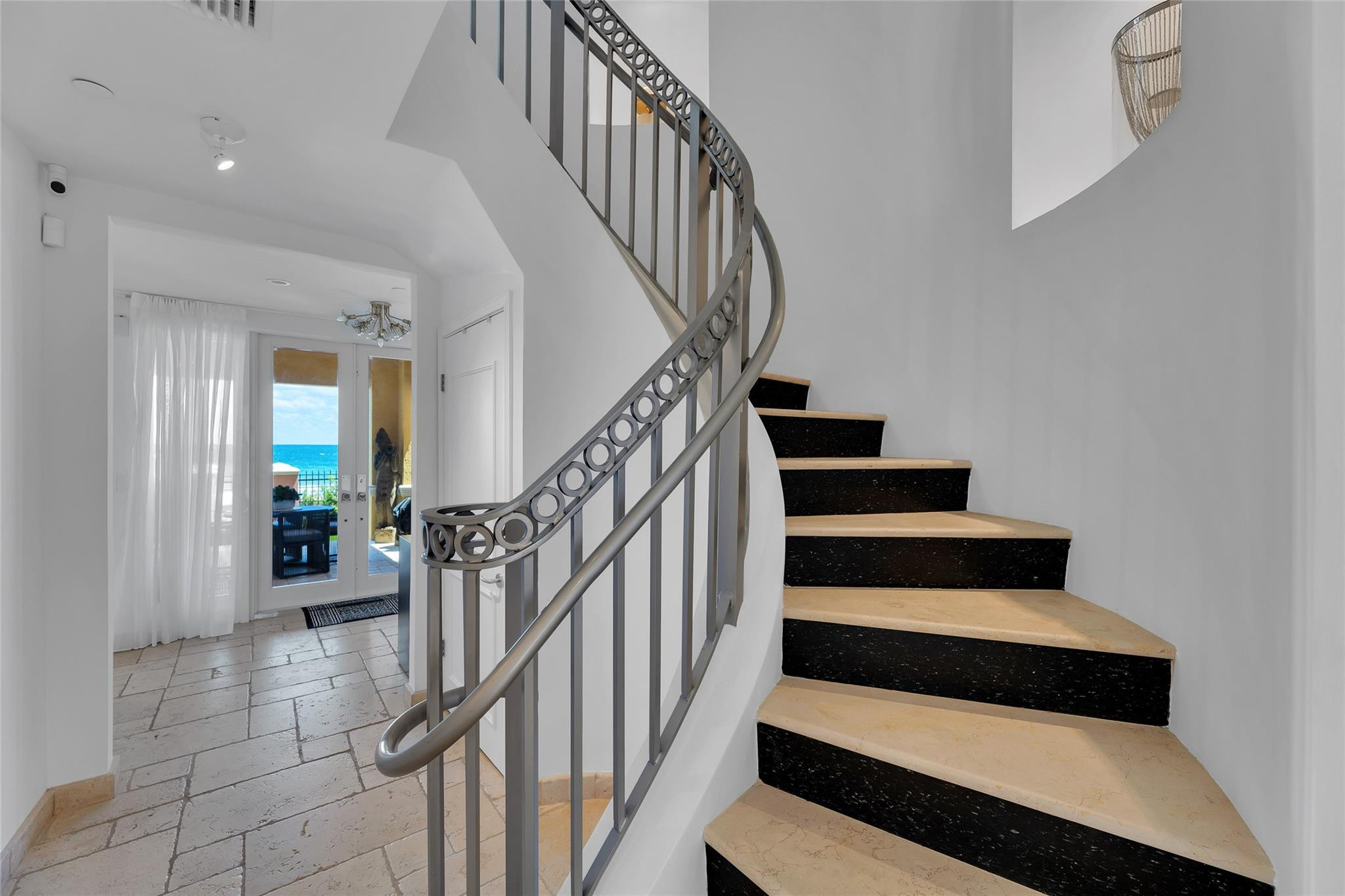 2150 N Ocean Boulevard IV