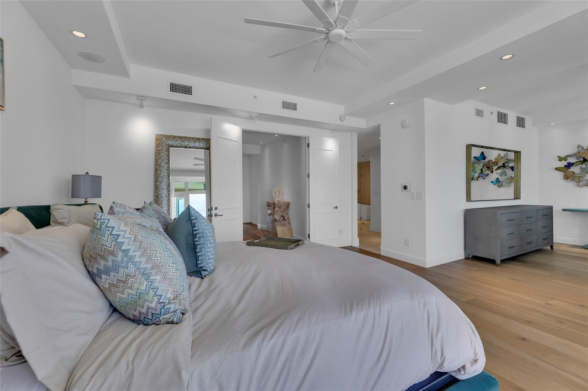 2150 N Ocean Boulevard IV