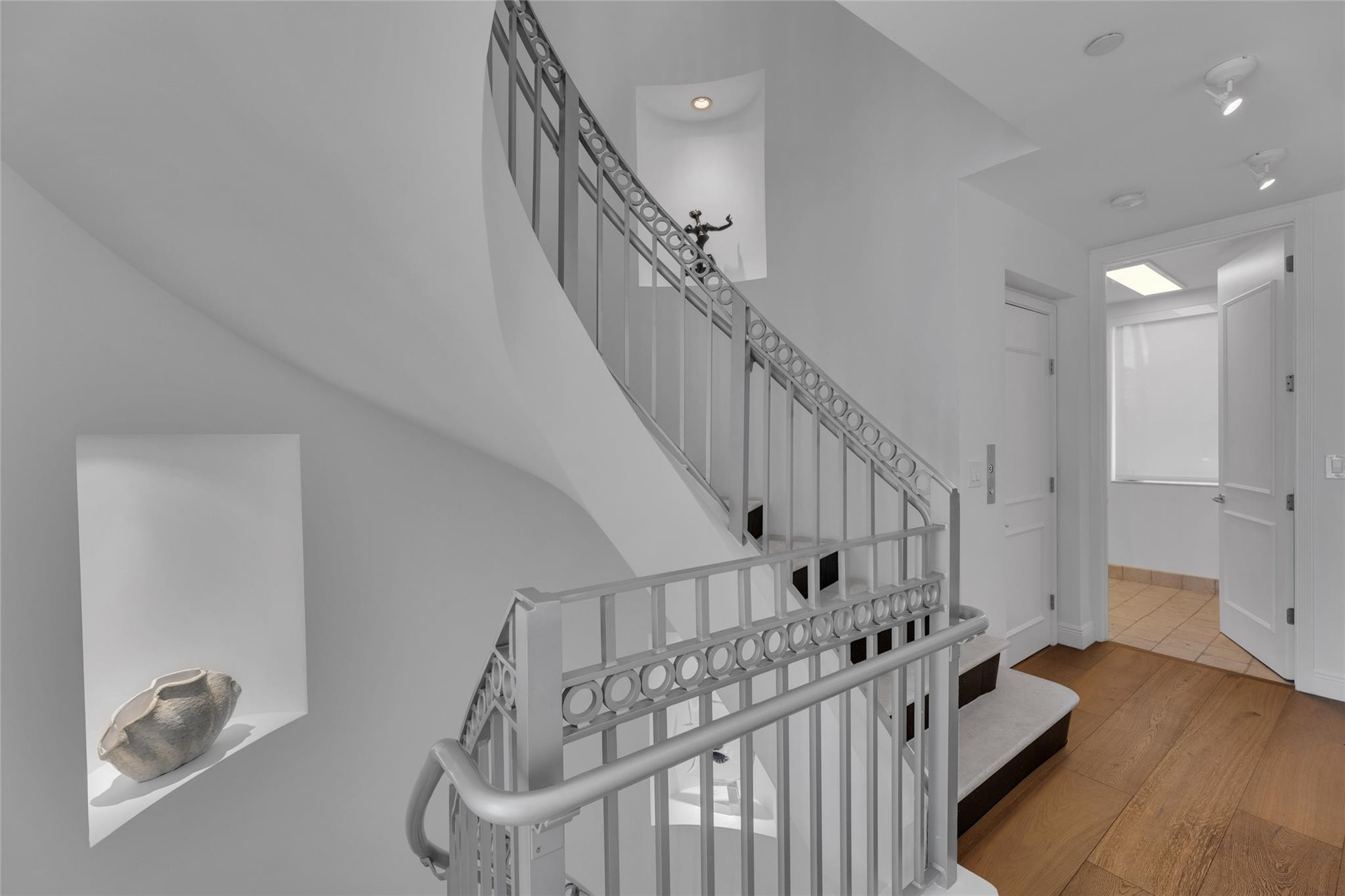 2150 N Ocean Boulevard IV