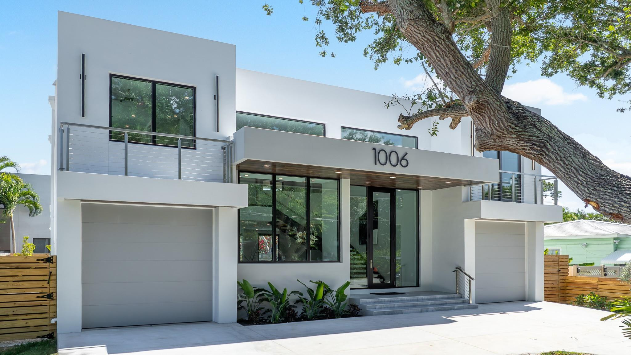 1006 SW 8th Street