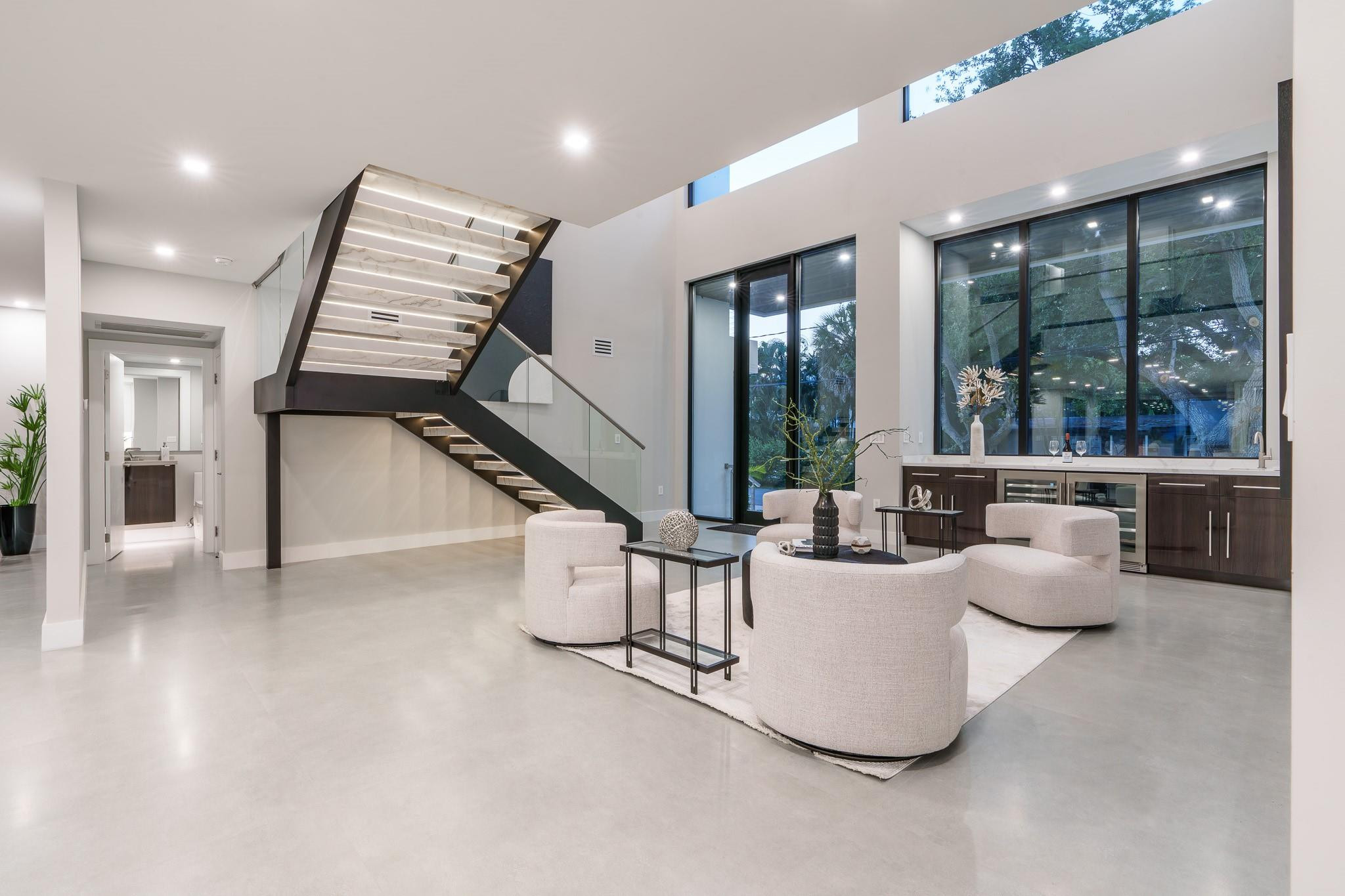 1006 SW 8th Street