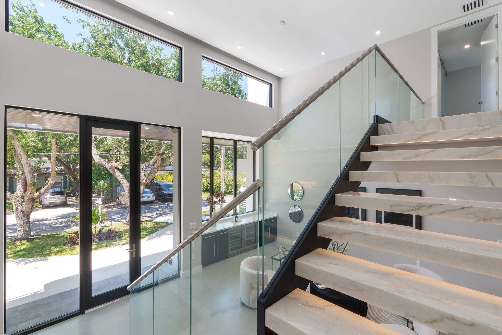 1006 SW 8th Street