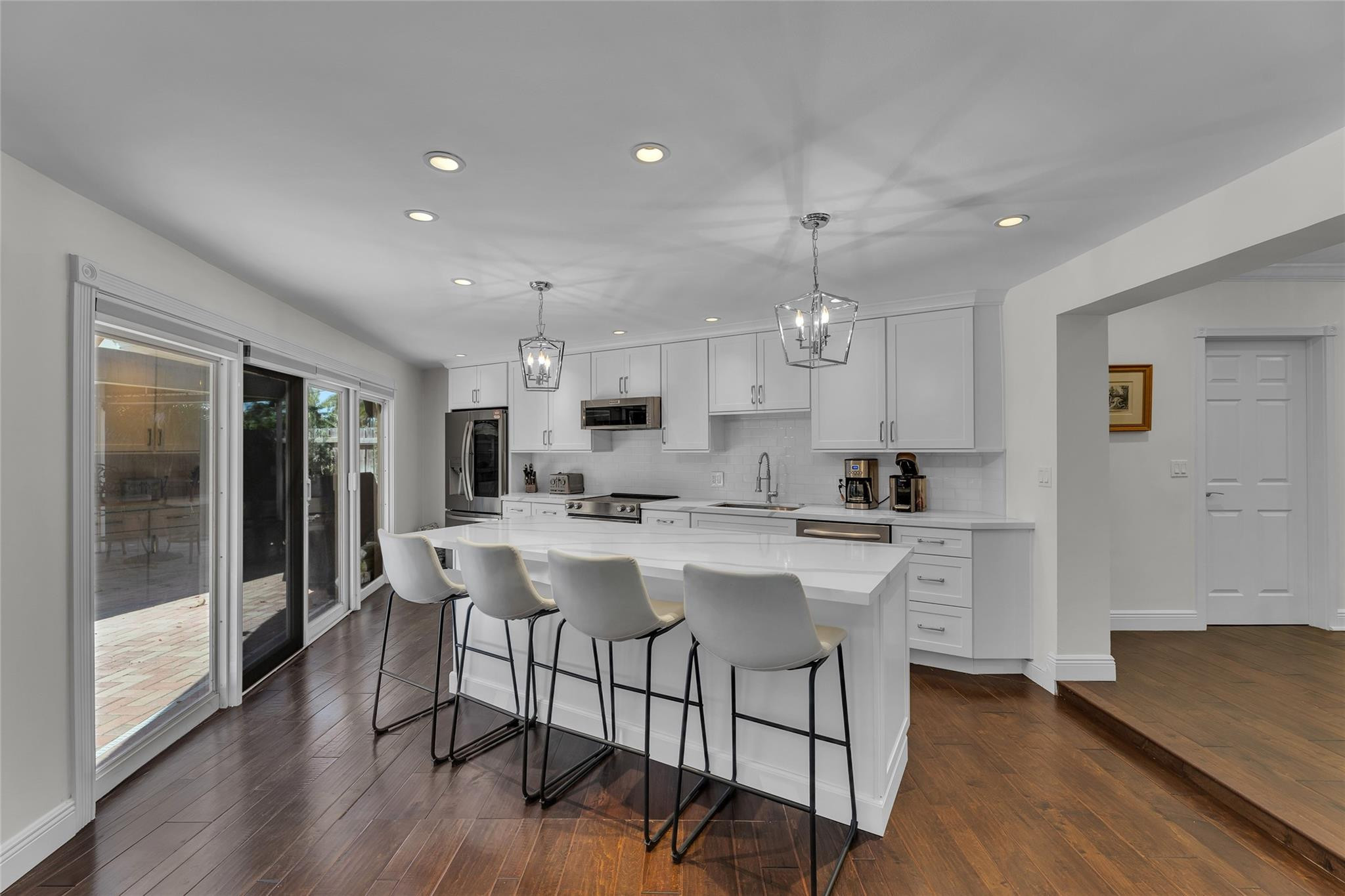 2700 NE 35th Drive