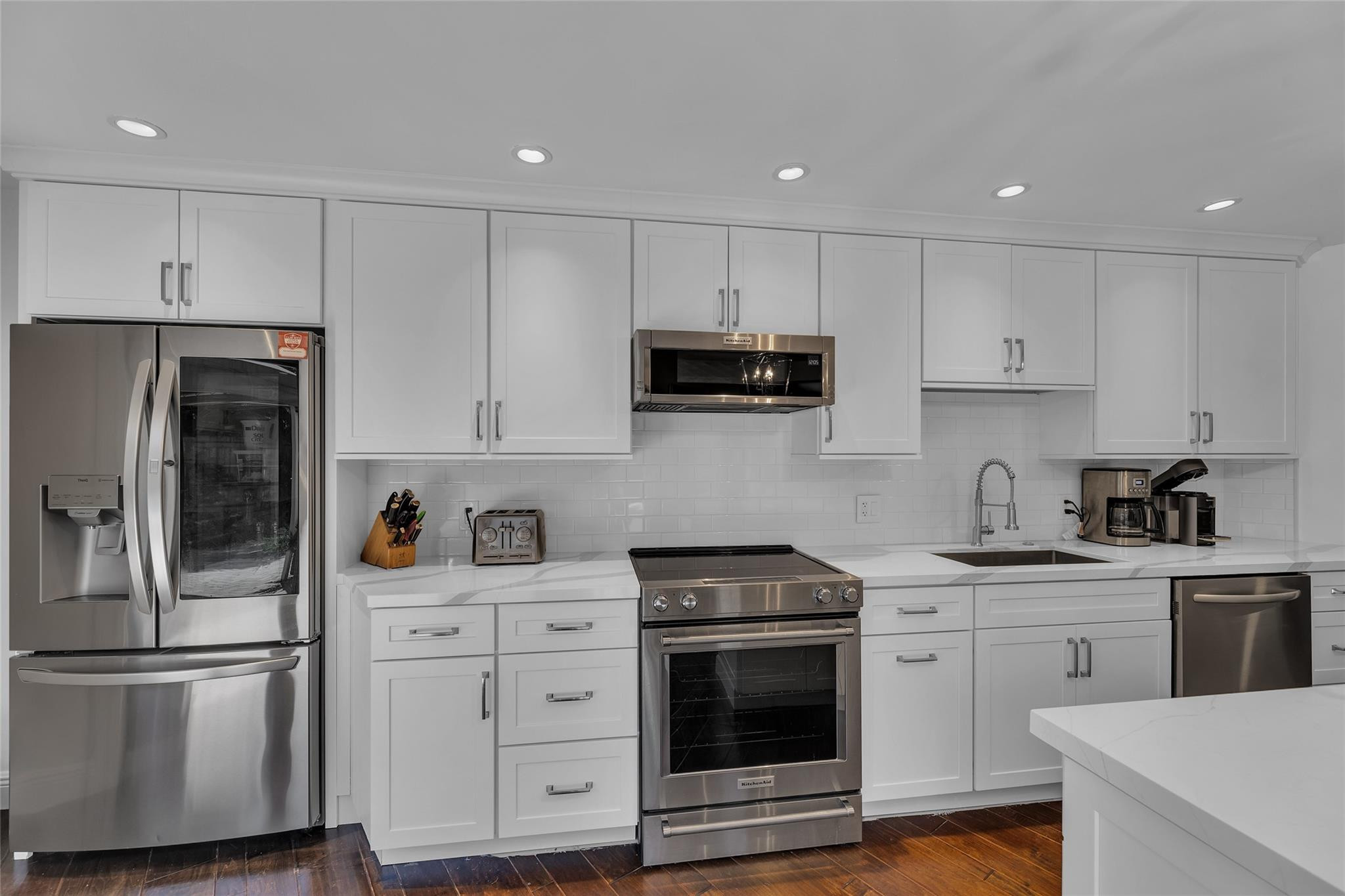 2700 NE 35th Drive