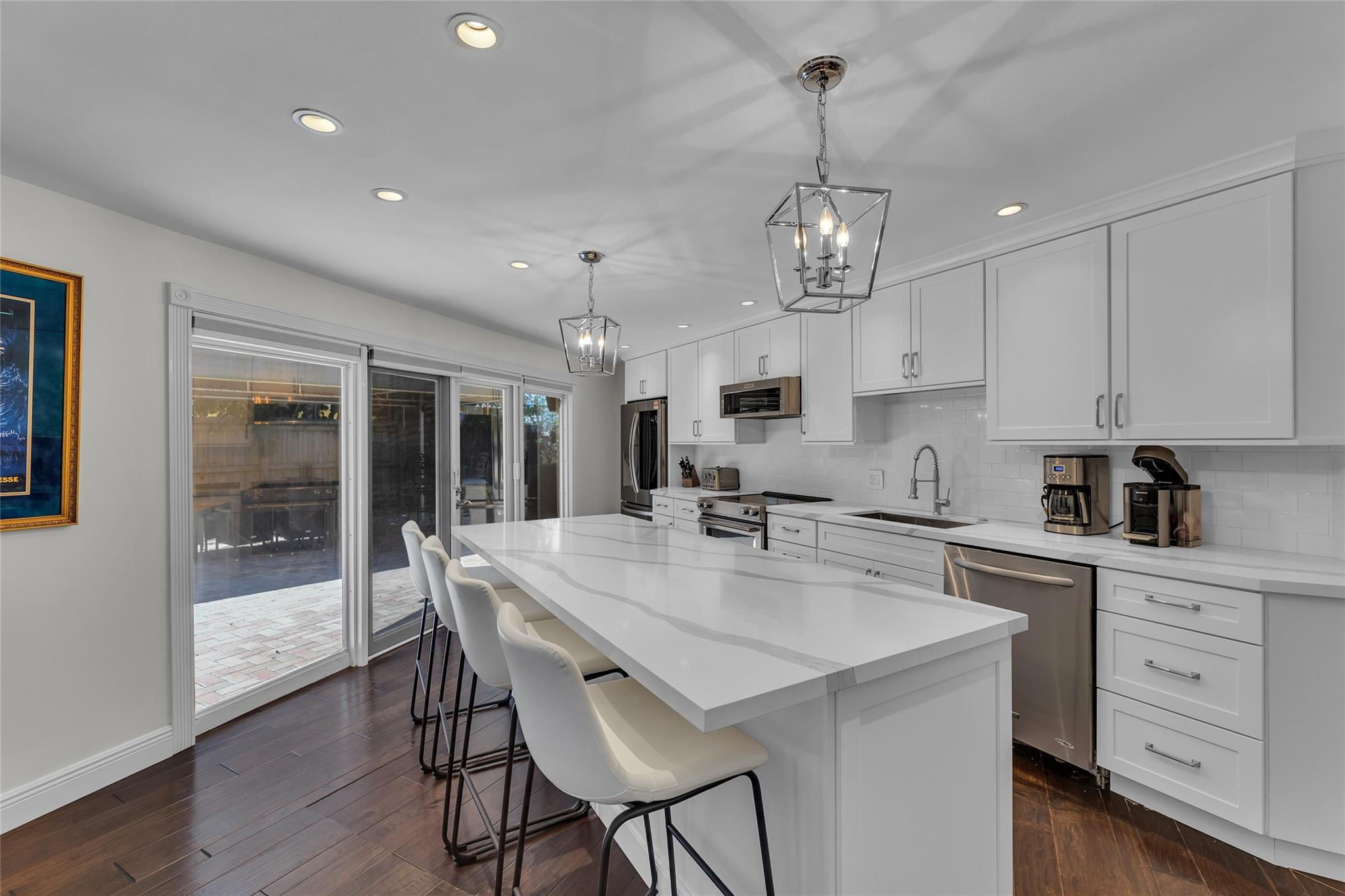 2700 NE 35th Drive