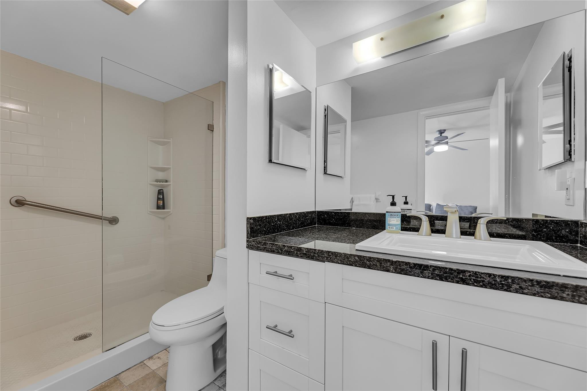 652 Kensington Place 14A