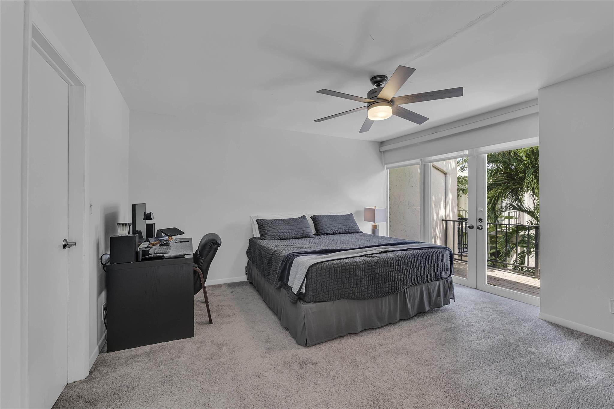 652 Kensington Place 14A