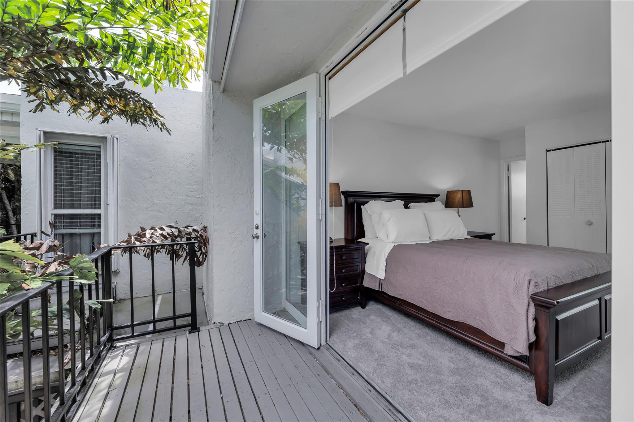 652 Kensington Place 14A