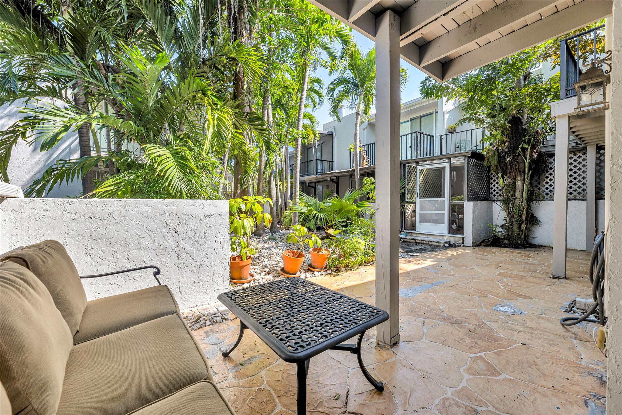 652 Kensington Place 14A