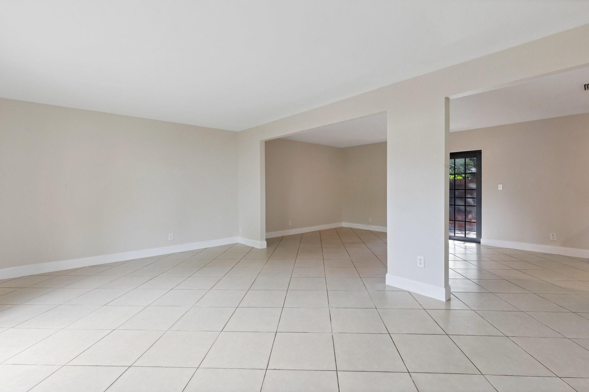 4326 NW 3rd Terrace