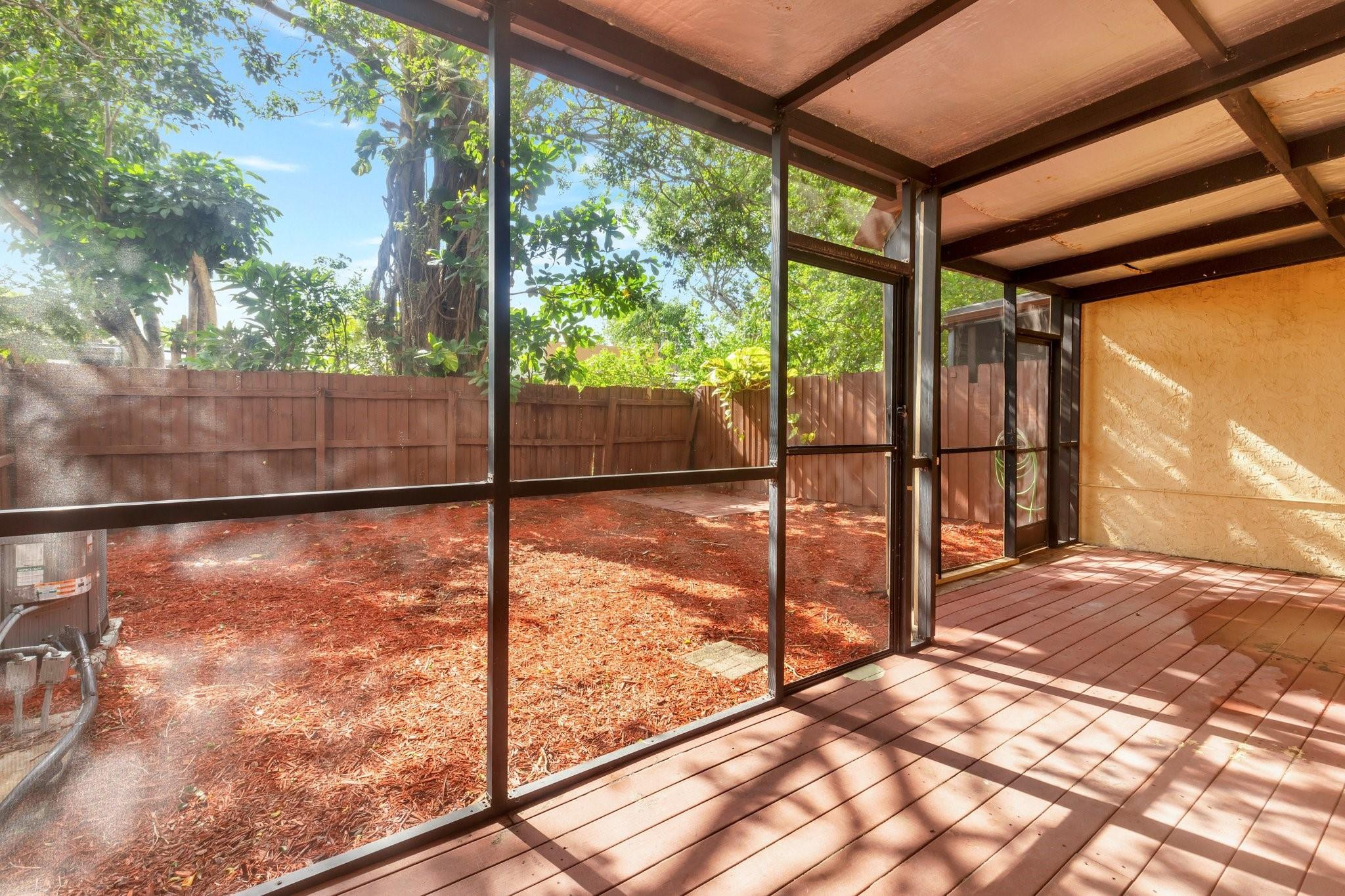4326 NW 3rd Terrace