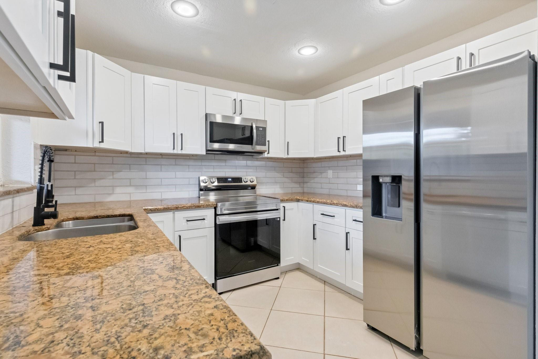 4326 NW 3rd Terrace