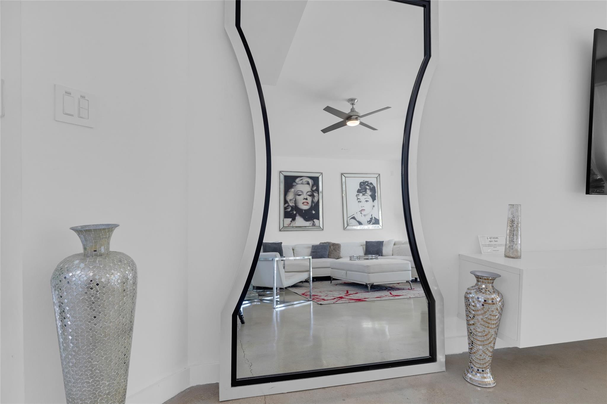 303 SW 9th Street