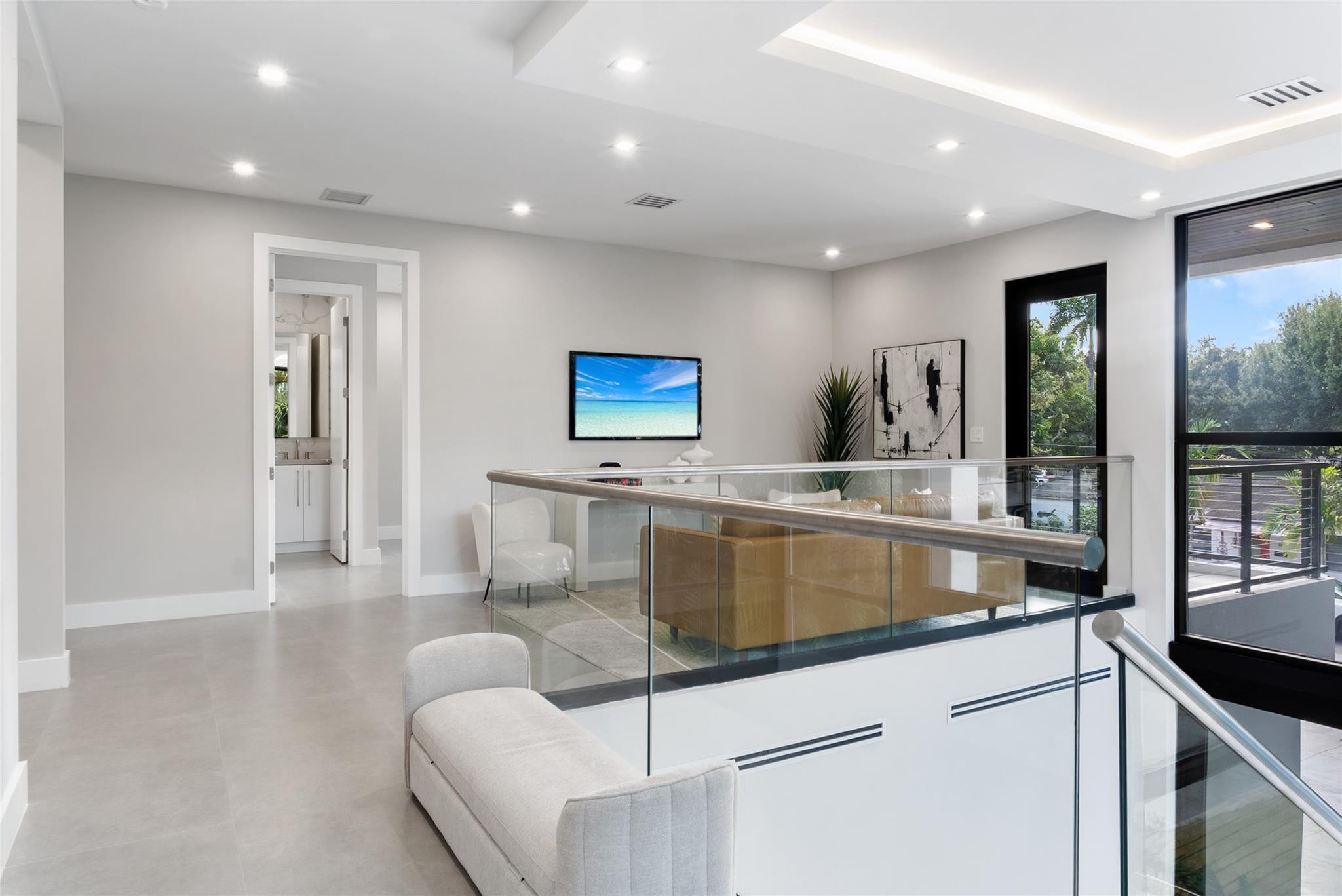 931 SW 8th Street