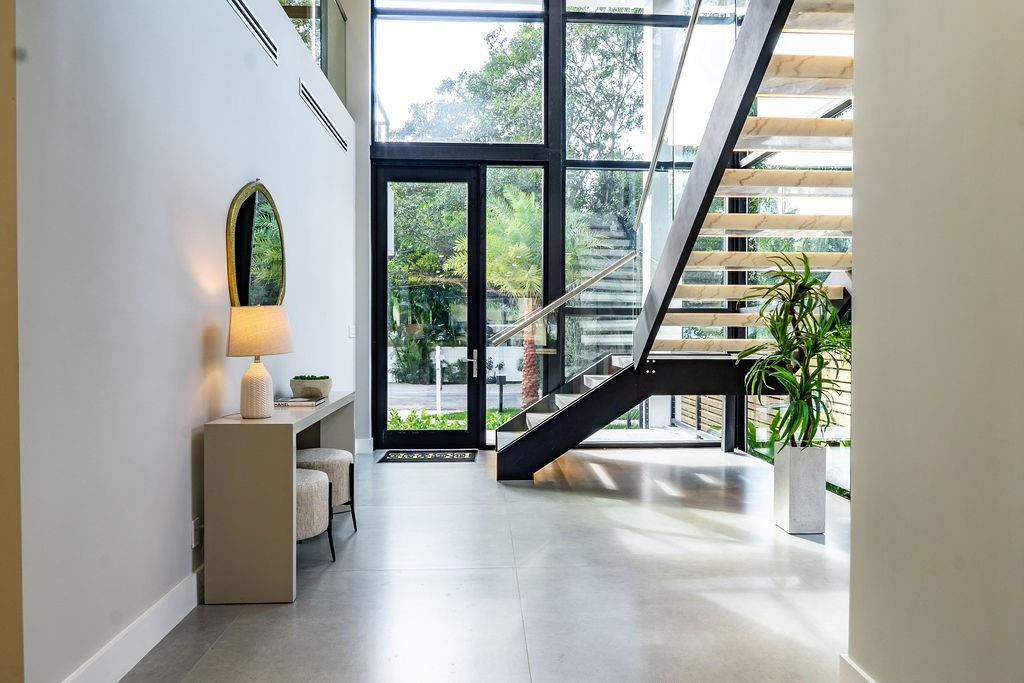 931 SW 8th Street