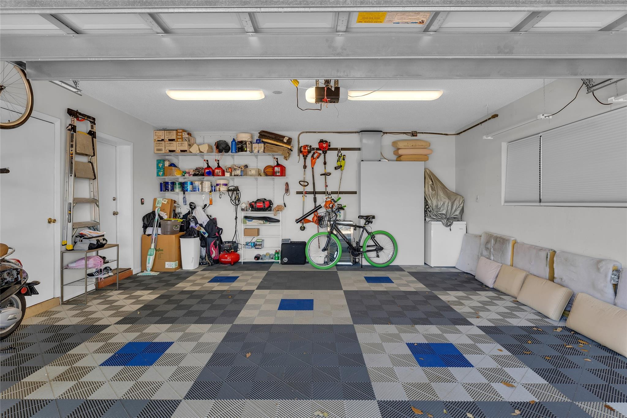 2700 NE 35th Drive