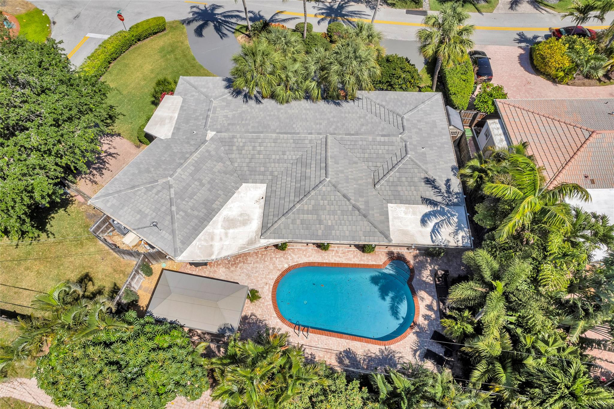 2700 NE 35th Drive