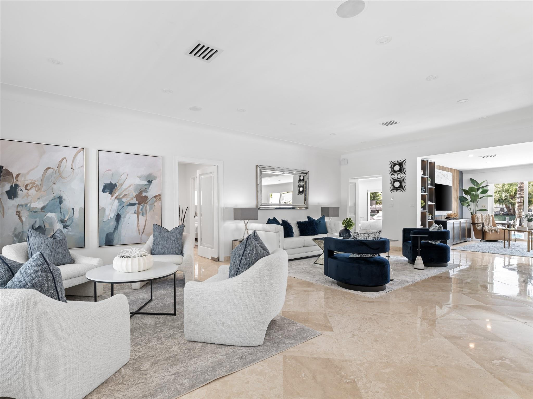 3300 NE 42nd Court