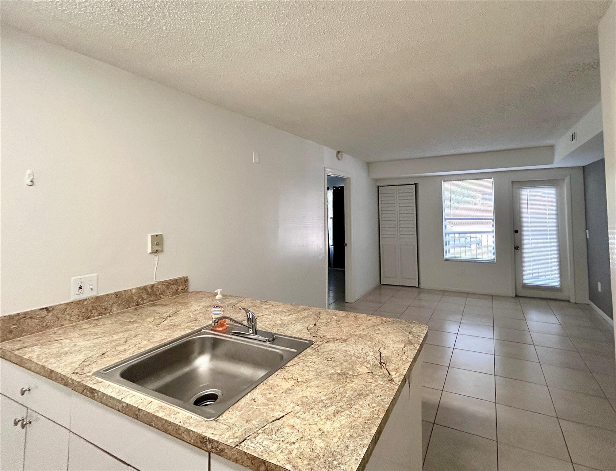4221 W Mcnab Road 39
