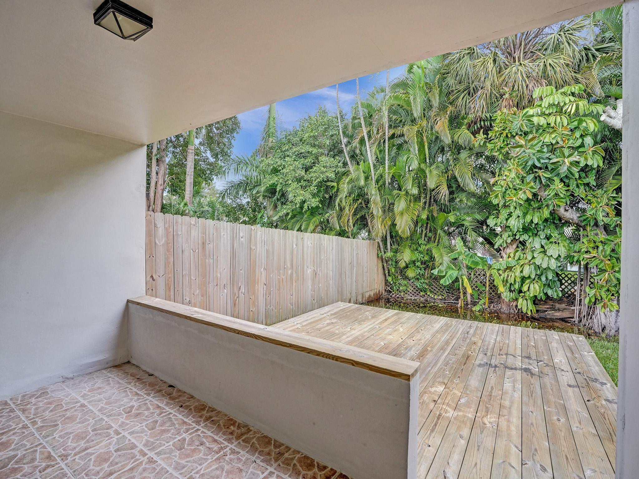 829 SW 14th Street