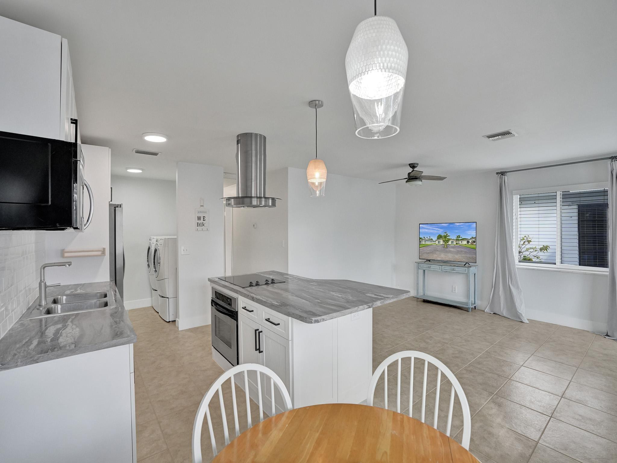 829 SW 14th Street