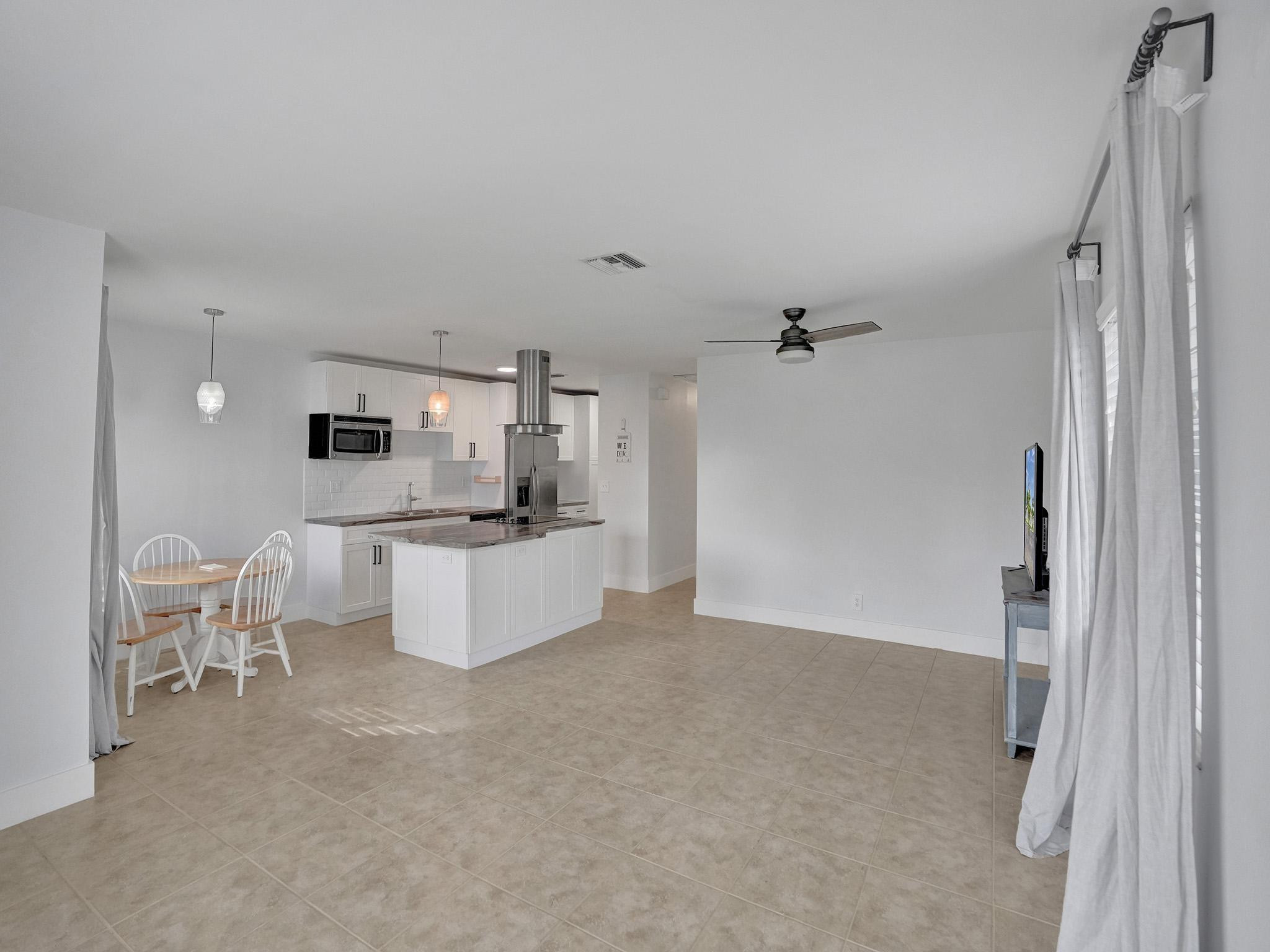 829 SW 14th Street