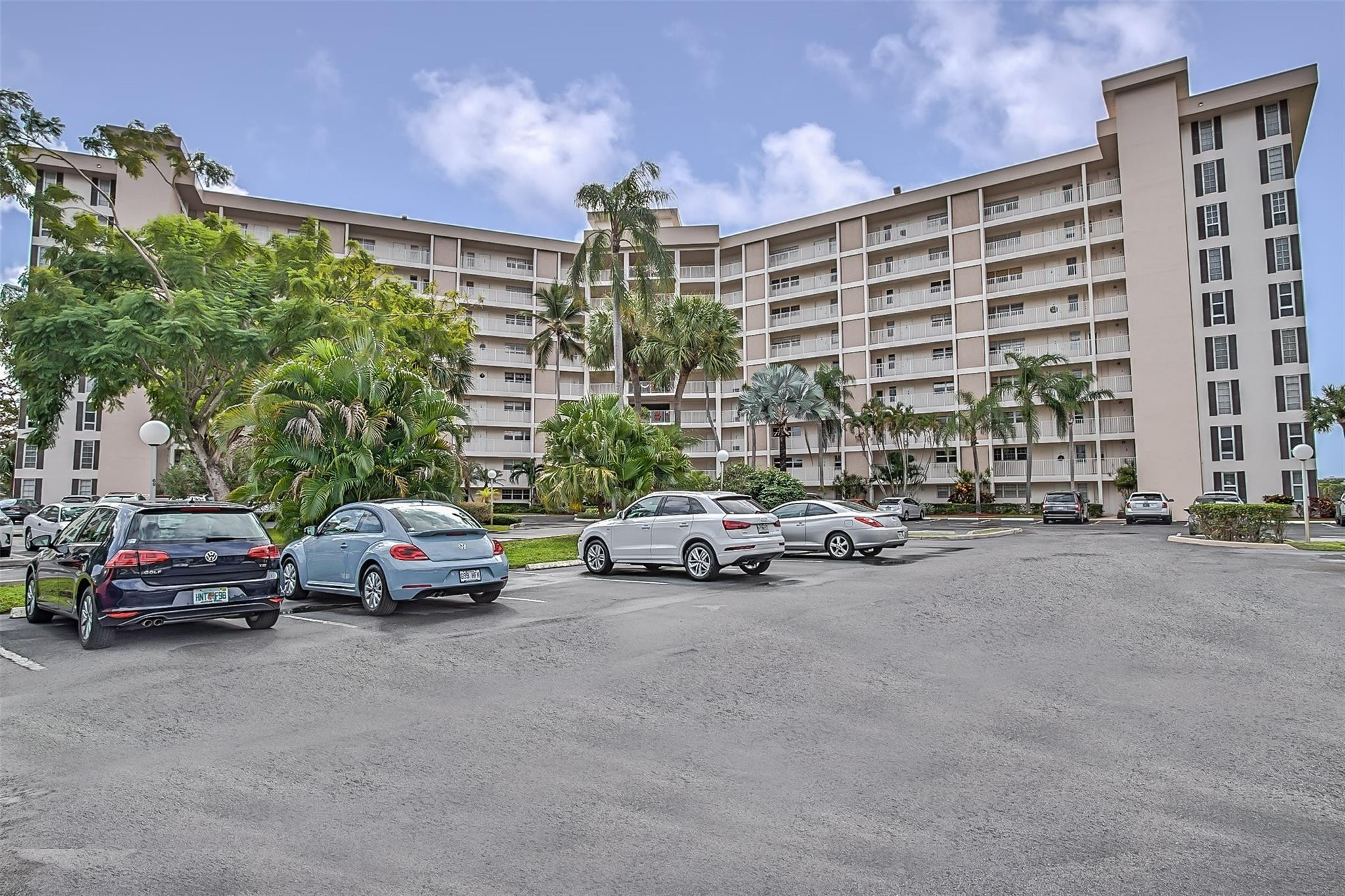 2681 S Course Drive 910