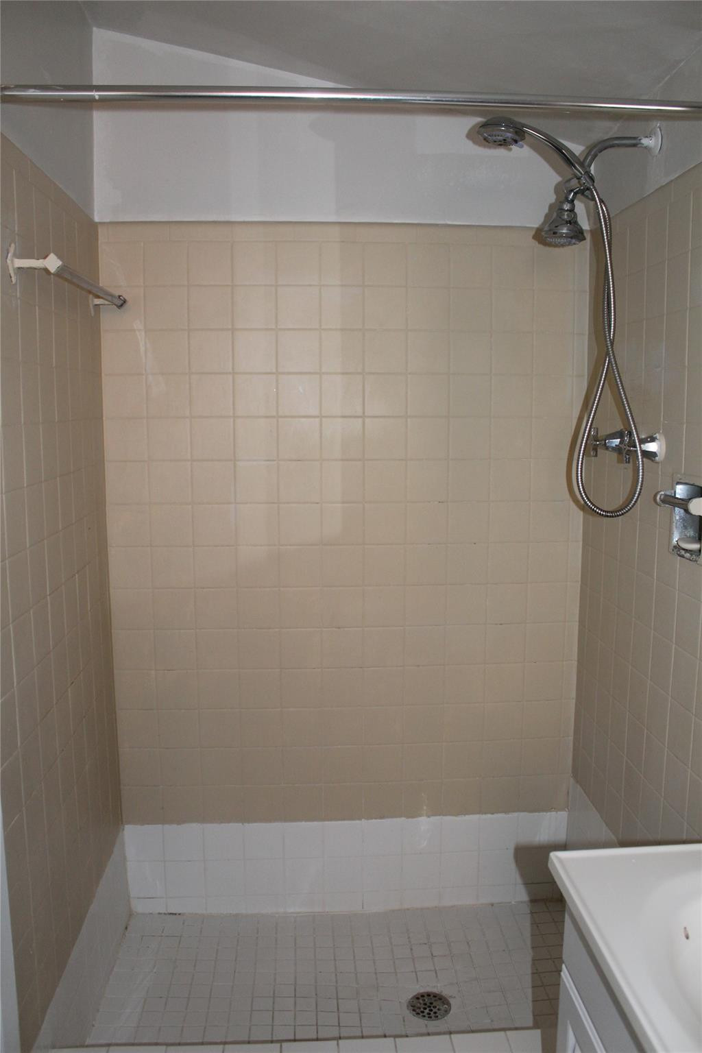 1520 SW 5th Street