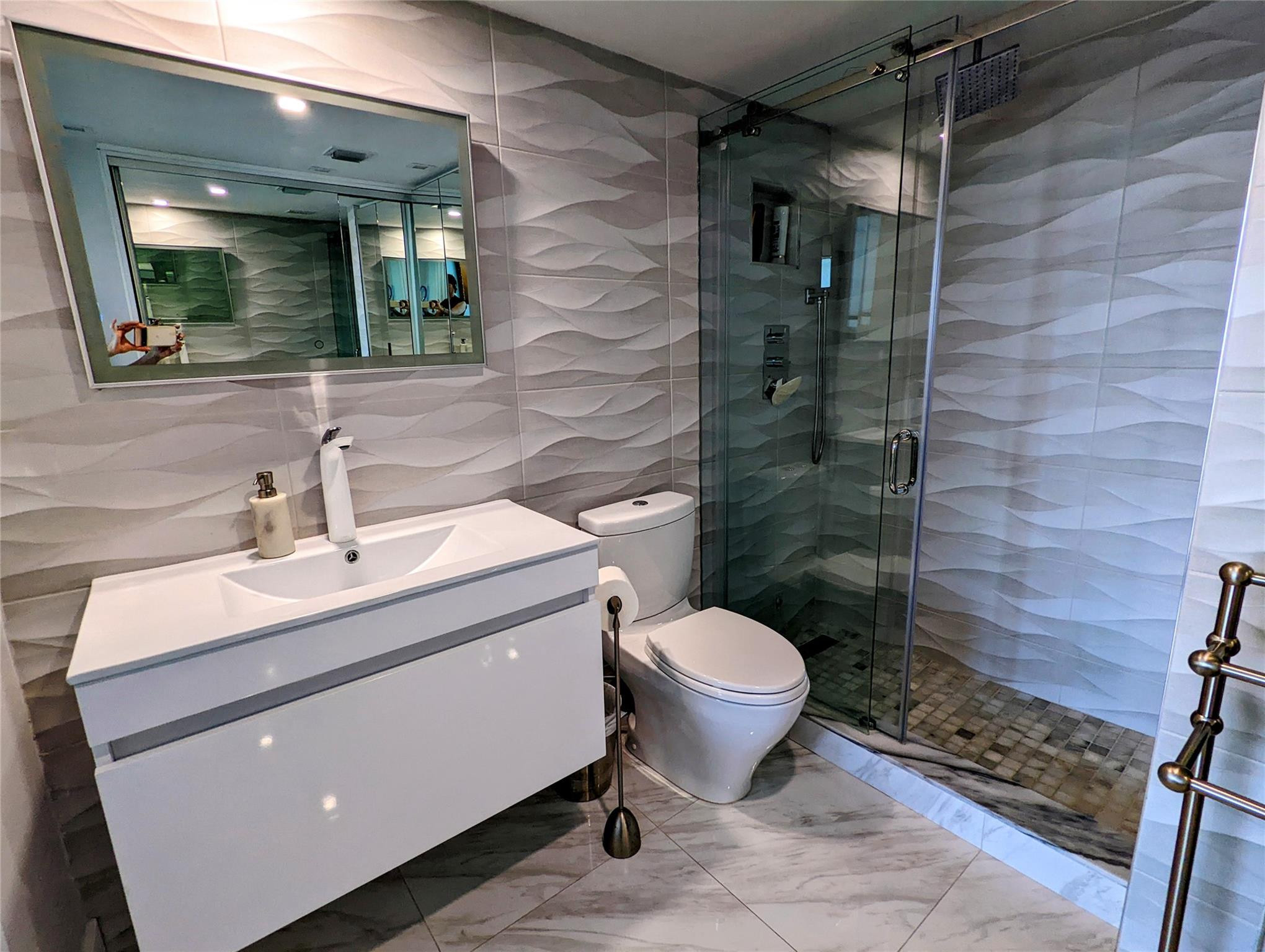 888 Intracoastal Drive 10A