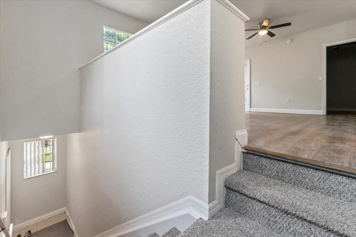 2301 Belmont Lane 2301