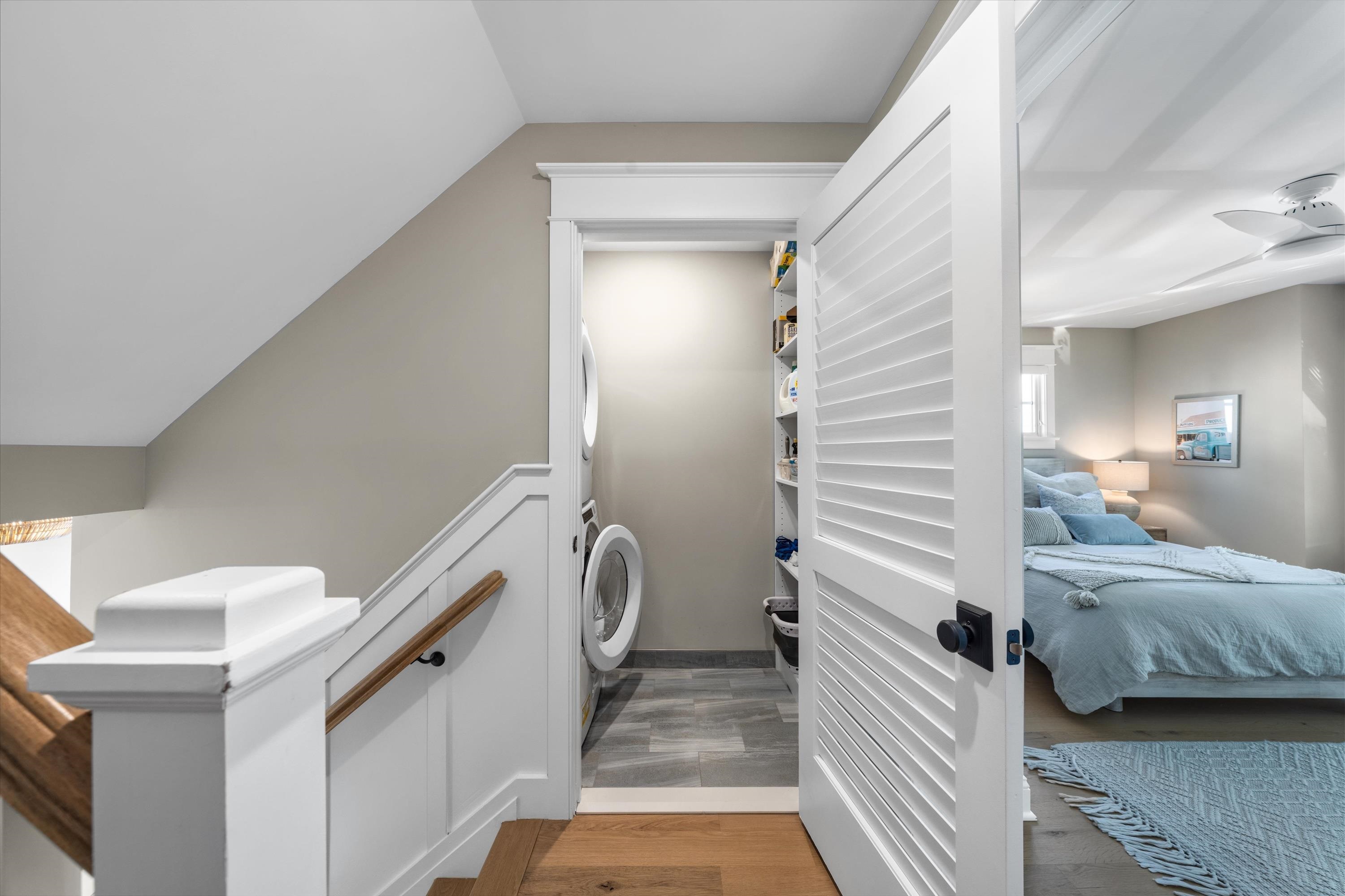 435 20th Street Unit: 435